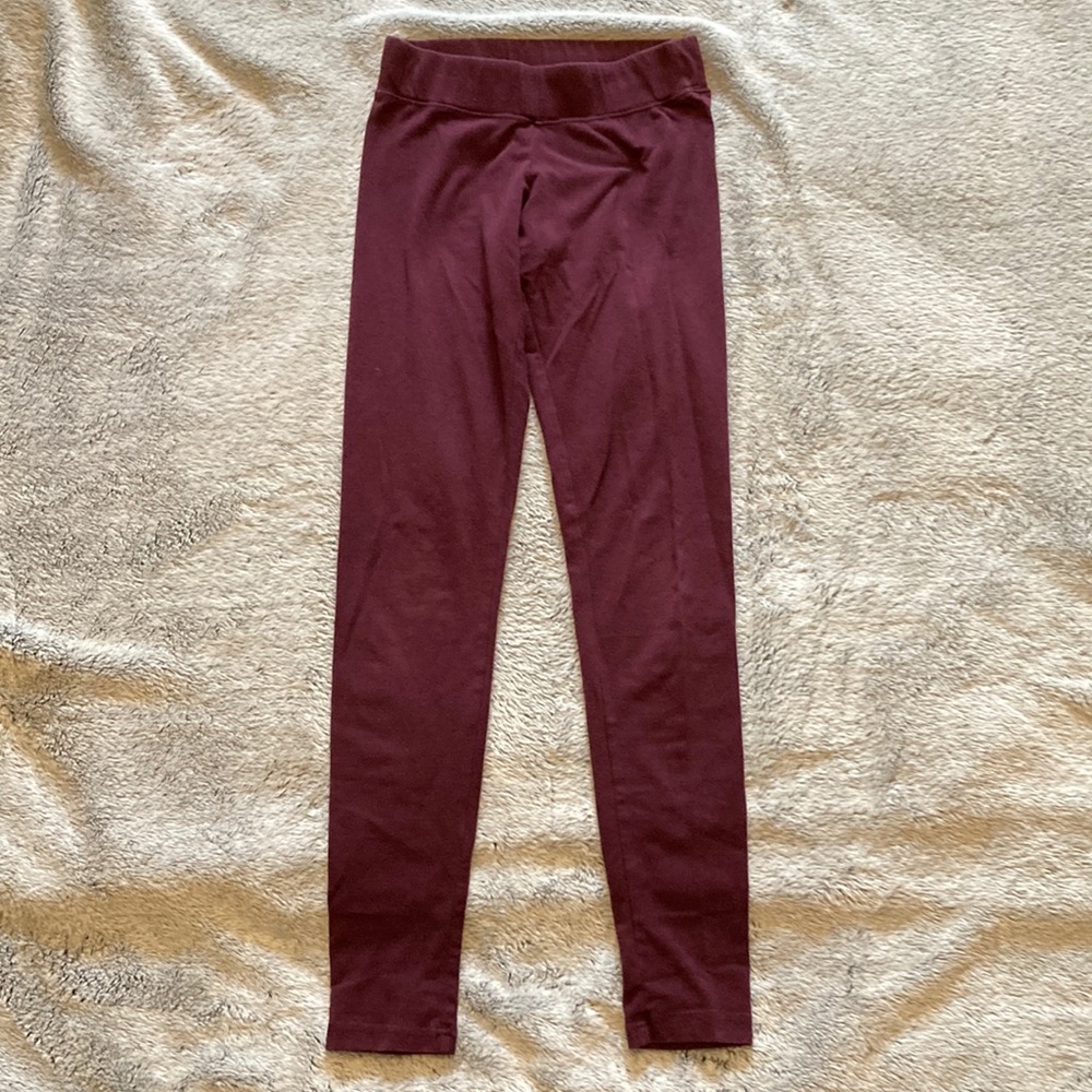 Maroon leggings